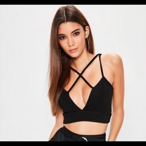 Missguided US Cross Strap Bralet